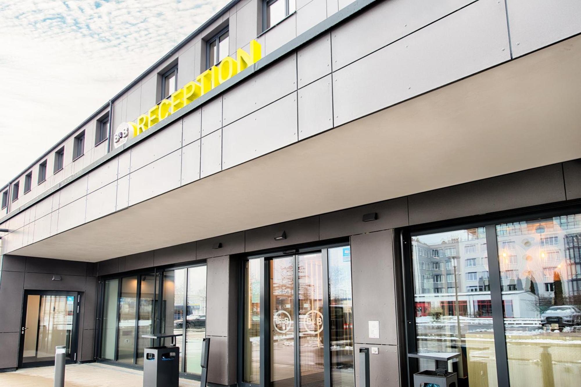B&B Hotel Augsburg-West Exterior photo